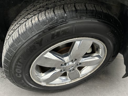Used 2011 Ford Escape Limited w/ 302A Rapid Spec Order Code image 11