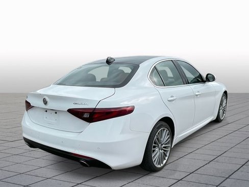 Used 2019 Alfa Romeo Giulia Ti w/ Quick Order Package 22X Lusso image 7