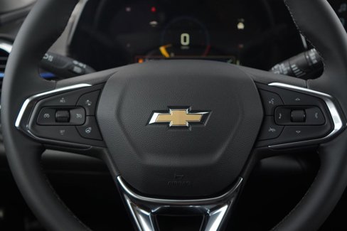 New 2025 Chevrolet Trax LT w/ Driver Confidence Package image 14