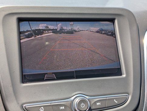 Certified 2024 Chevrolet Equinox LS w/ Driver Confidence II Package image 23