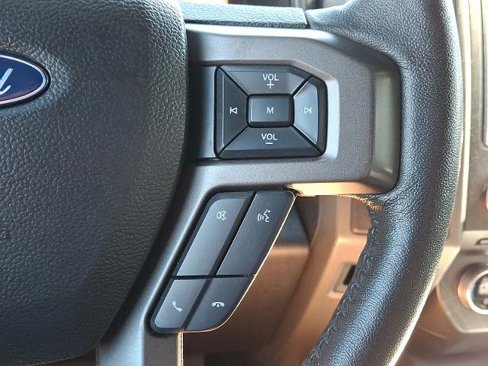 Certified 2018 Ford Expedition Max XLT w/ Equipment Group 202A image 21
