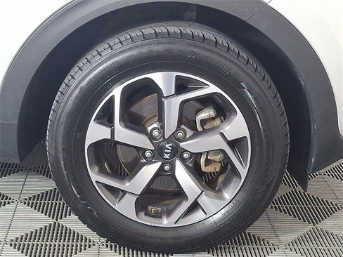 Used 2020 Kia Sportage LX w/ LX Popular Package image 12