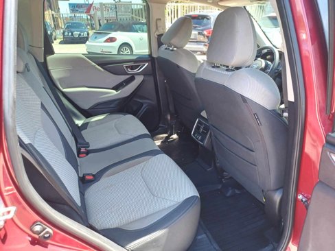 Used 2019 Subaru Forester Premium image 11