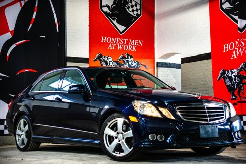 Used 2010 Mercedes-Benz E 350 4MATIC Sedan image 1