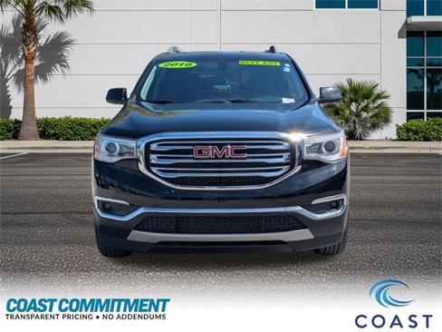 Used 2019 GMC Acadia SLT image 2