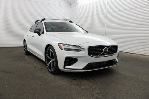 Certified 2023 Volvo S60 T8 Plus w/ Climate Package image 2