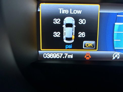 Used 2024 Ford Edge SEL image 14
