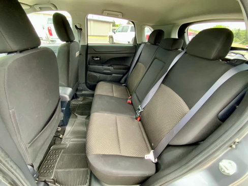 Used 2016 Mitsubishi Outlander Sport ES image 27