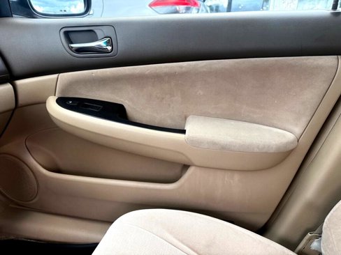 Used 2007 Honda Accord SE image 15
