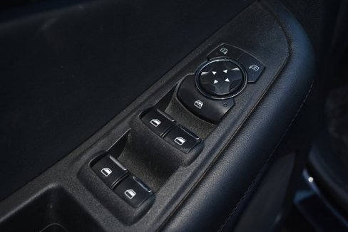 Used 2022 Ford Edge SEL w/ Convenience Package image 15
