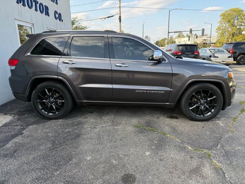 Used 2015 Jeep Grand Cherokee Overland image 2