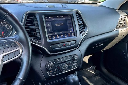 Used 2021 Jeep Cherokee Latitude Lux w/ Sun & Sound Group image 6
