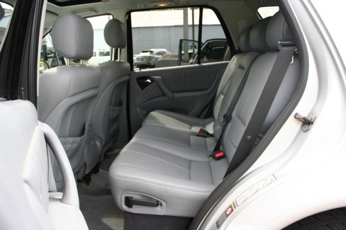 Used 2000 Mercedes-Benz ML 320 4MATIC image 21