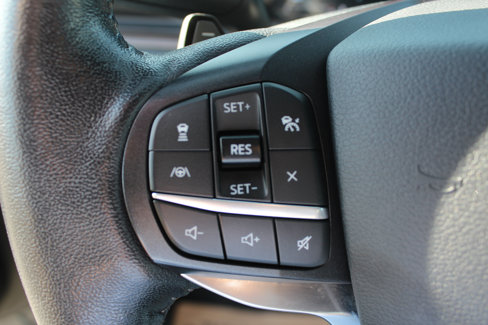 Used 2020 Ford Explorer Limited image 28