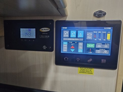 Used 2019 Mercedes-Benz Sprinter 2500 image 23
