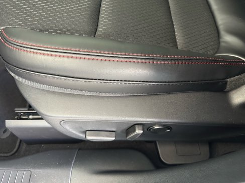 New 2025 Ford Escape ST-Line w/ Equipment Group 301A image 30