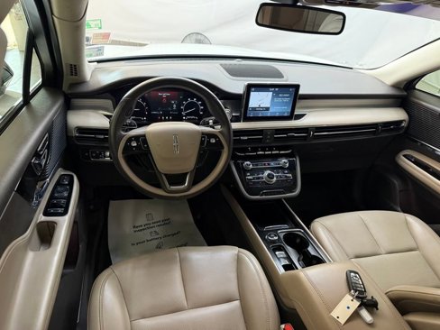 Used 2020 Lincoln Corsair FWD w/ Convenience Package image 7