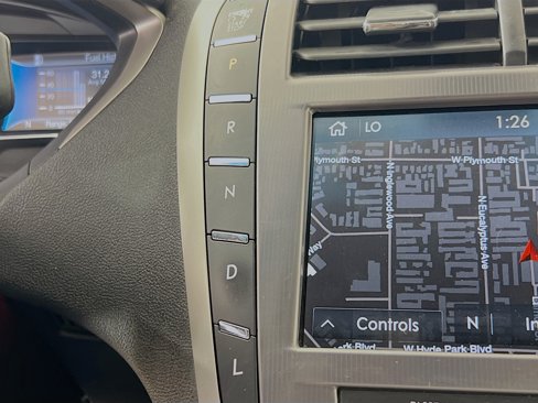 Used 2019 Lincoln MKZ Reserve w/ Reserve Plus Package image 17