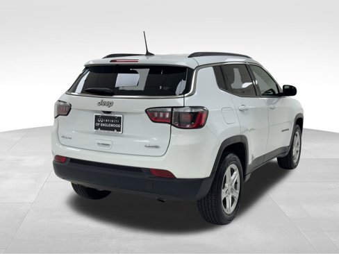 Used 2024 Jeep Compass Latitude image 7