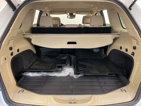 Used 2020 Jeep Grand Cherokee Laredo w/ Security & Convenience Group image 6