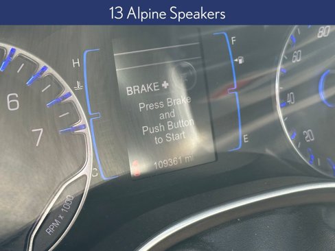 Used 2017 Chrysler Pacifica Touring-L w/ Tire & Wheel Group image 15