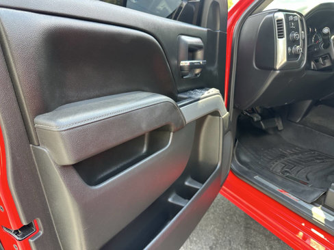 Used 2017 Chevrolet Silverado 1500 LT w/ All Star Edition image 10
