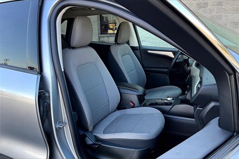 Certified 2022 Ford Escape SE image 7