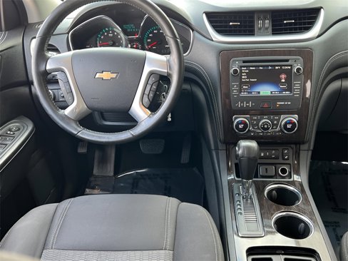 Used 2016 Chevrolet Traverse LT image 16
