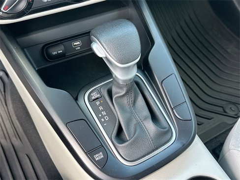 Used 2023 Kia Soul LX w/ LX Technology Package image 21