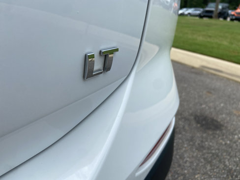 Used 2022 Chevrolet Equinox LT image 12