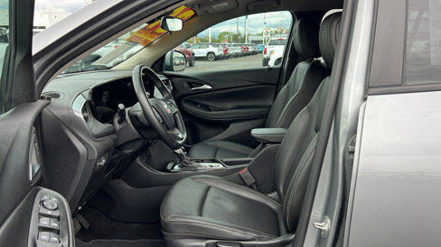 Certified 2024 Buick Encore GX Sport Touring image 29