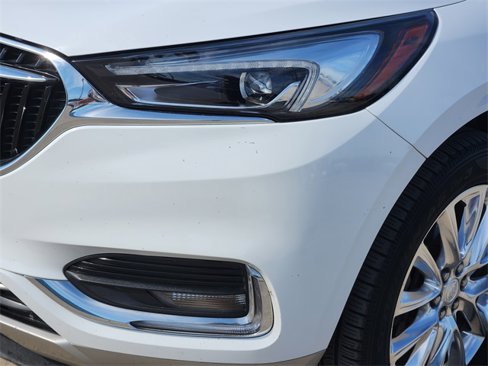Used 2020 Buick Enclave Essence w/ Sound and Sites Package image 8