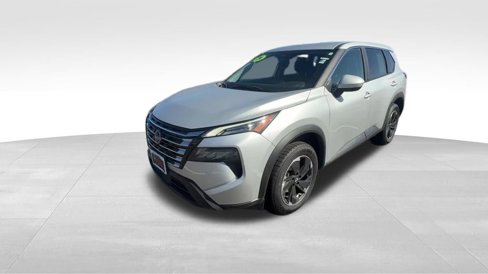 Used 2024 Nissan Rogue SV image 31