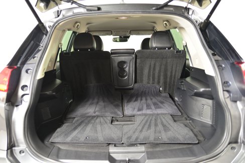 Used 2020 Nissan Rogue SL image 24
