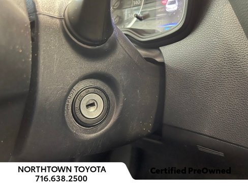 Used 2022 Toyota Corolla LE image 24