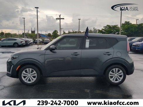 Certified 2023 Kia Soul LX image 8
