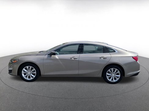 Used 2023 Chevrolet Malibu LT w/ Driver Confidence Package image 9