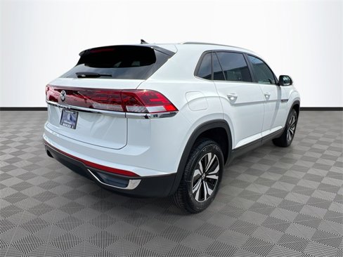 New 2025 Volkswagen Atlas Cross Sport SE image 7