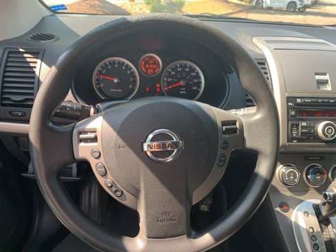 Used 2010 Nissan Sentra 2.0 SR image 16