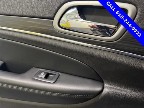 Used 2021 Jeep Grand Cherokee Limited image 18