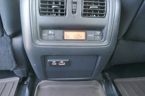 Used 2019 Nissan Pathfinder SV image 20