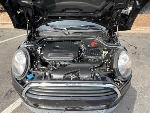 Used 2021 MINI Cooper 4-Door Hardtop image 8