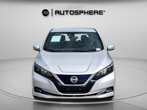 Used 2020 Nissan Leaf SV w/ Protection Package image 2