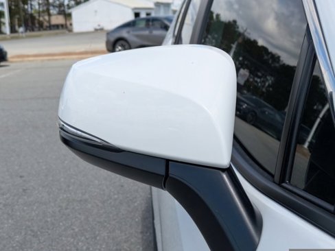 New 2025 Toyota RAV4 XLE image 12