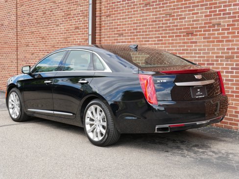 Used 2016 Cadillac XTS Luxury w/ Driver Awareness Package image 3