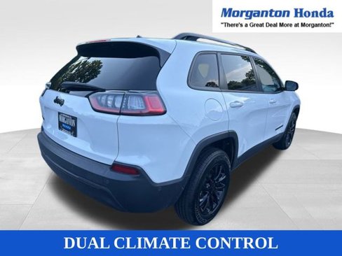 Used 2023 Jeep Cherokee Altitude Lux image 8