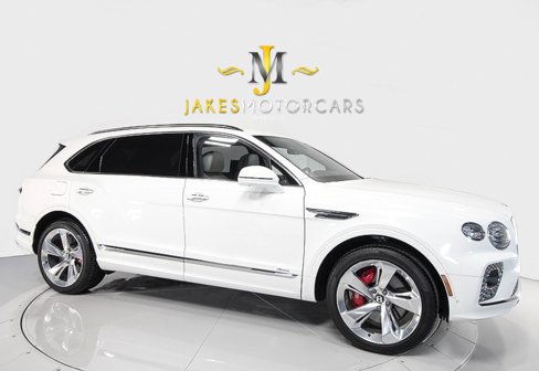 Used 2023 Bentley Bentayga Extended Wheelbase image 16
