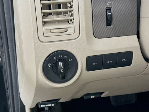Used 2012 Ford Escape XLT image 15