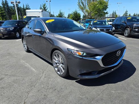 Used 2019 MAZDA MAZDA3 Sedan w/ Preferred Package image 9