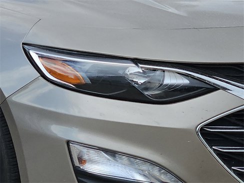 Used 2022 Chevrolet Malibu LT image 3